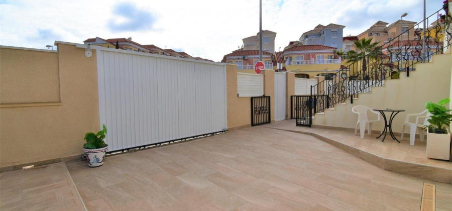 Orihuela Costa, Alicante, 5 Bedrooms Bedrooms, ,2 BathroomsBathrooms,Villa,Resale,7563286740326775
