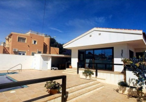 Pilar de la Horadada, Alicante, 4 Bedrooms Bedrooms, ,2 BathroomsBathrooms,Villa,Resale,14951282025863120