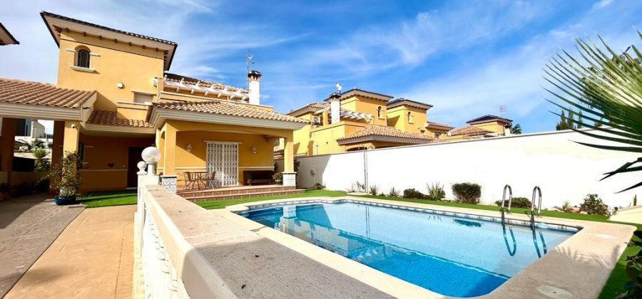 Orihuela Costa, Alicante, 4 Bedrooms Bedrooms, ,2 BathroomsBathrooms,Villa,Resale,65945172393453008