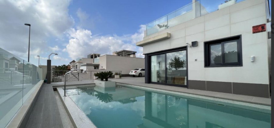 San Miguel de Salinas, Alicante, 5 Bedrooms Bedrooms, ,4 BathroomsBathrooms,Villa,Resale,75632242789468336