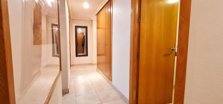 Torrevieja, Alicante, 3 Bedrooms Bedrooms, ,2 BathroomsBathrooms,Apartment,Resale,75632577221272704