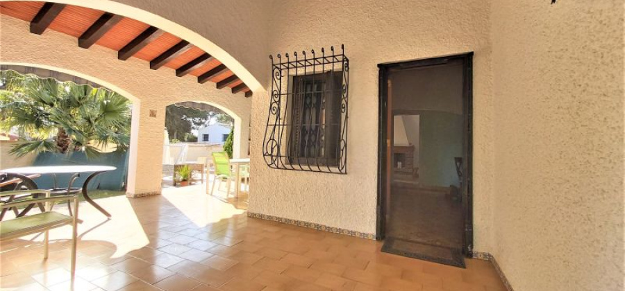 Torrevieja, Alicante, 4 Bedrooms Bedrooms, ,3 BathroomsBathrooms,Villa,Resale,149512507466971616