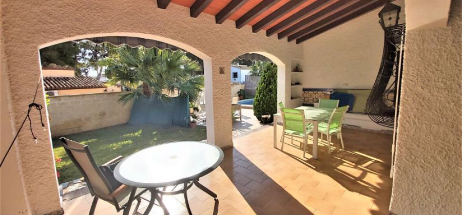 Torrevieja, Alicante, 4 Bedrooms Bedrooms, ,3 BathroomsBathrooms,Villa,Resale,149512507466971616