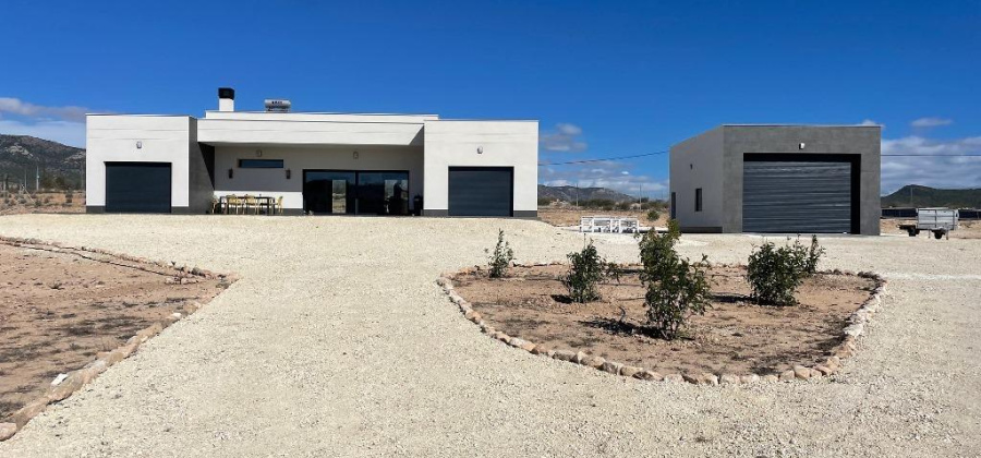 Pinoso, Alicante, 4 Bedrooms Bedrooms, ,3 BathroomsBathrooms,Villa,New,209559228460693152