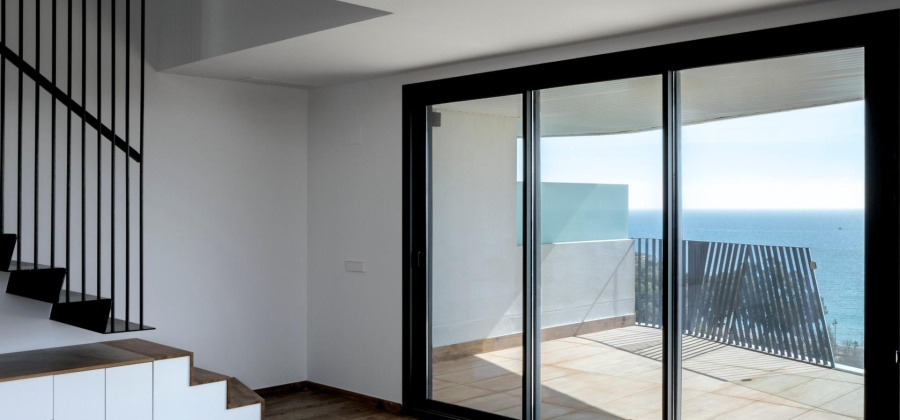 Villajoyosa, Alicante, 3 Bedrooms Bedrooms, ,2 BathroomsBathrooms,Apartment,New,209559353619183456