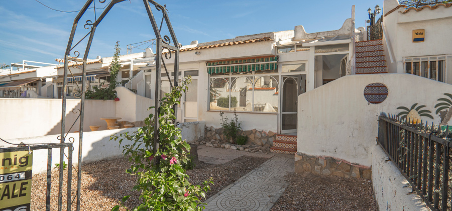 Ciudad Quesada, Alicante, 2 Bedrooms Bedrooms, ,1 BathroomBathrooms,Bungalow,Resale,211283141871780704