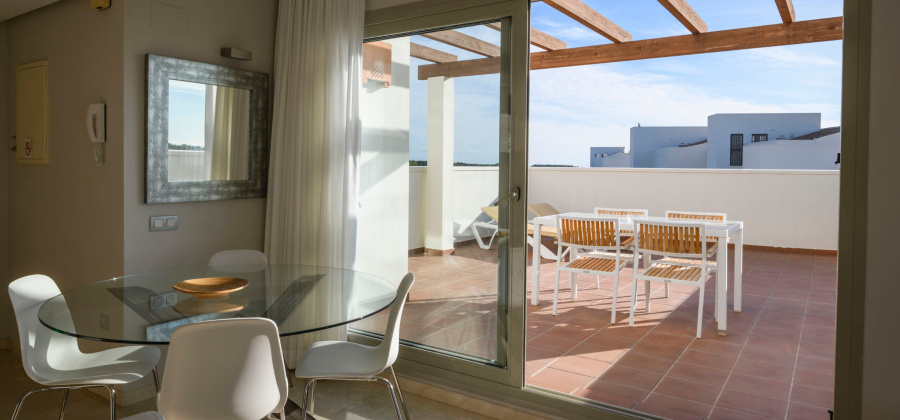Las Colinas, Alicante, 2 Bedrooms Bedrooms, ,2 BathroomsBathrooms,Apartment,Resale,211283315179420352