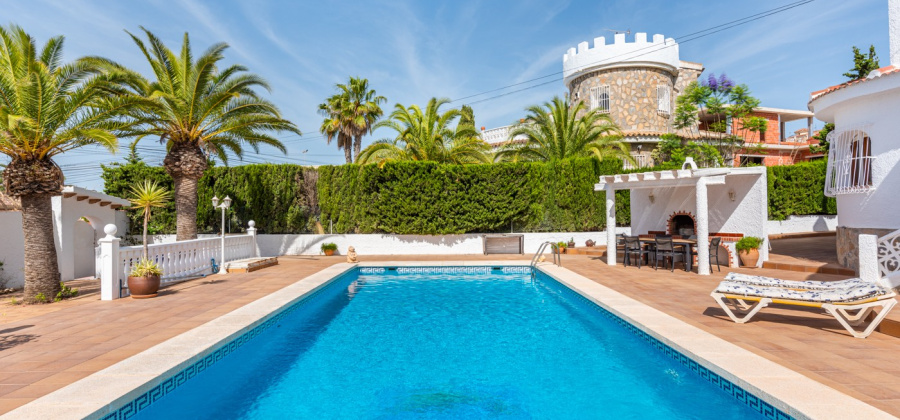 Rojales, Alicante, 3 Bedrooms Bedrooms, ,2 BathroomsBathrooms,Villa,Resale,271160108559491776