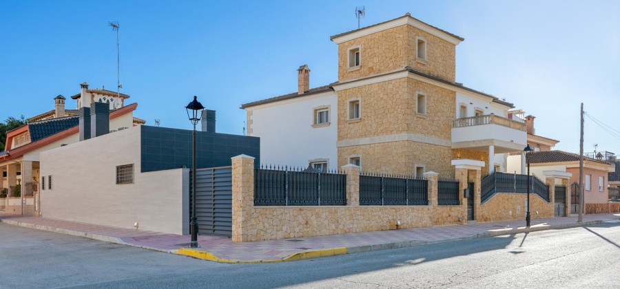Jacarilla, Alicante, 5 Bedrooms Bedrooms, ,6 BathroomsBathrooms,Villa,Resale,271160164149373536