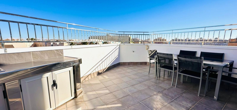 Torrevieja, Alicante, 3 Bedrooms Bedrooms, ,3 BathroomsBathrooms,Apartment,Resale,75632280674474400