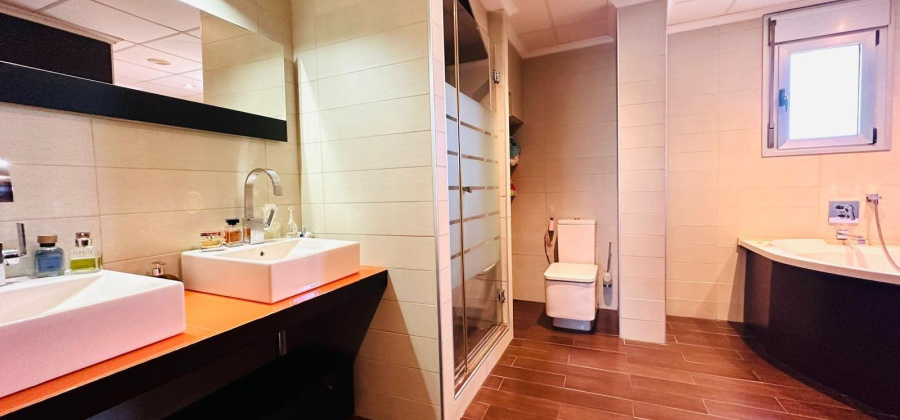 Torrevieja, Alicante, 3 Bedrooms Bedrooms, ,3 BathroomsBathrooms,Apartment,Resale,75632280674474400