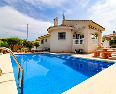 Benijofar, Alicante, 4 Bedrooms Bedrooms, ,2 BathroomsBathrooms,Villa,Resale,211283215659686016