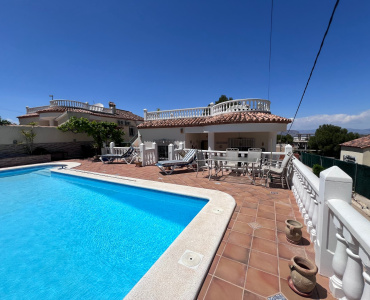 Jacarilla, Alicante, 3 Bedrooms Bedrooms, ,2 BathroomsBathrooms,Villa,Resale,271160160628578400
