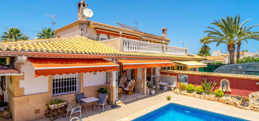 Orihuela Costa, Alicante, 5 Bedrooms Bedrooms, ,2 BathroomsBathrooms,Villa,Resale,6594571291730008