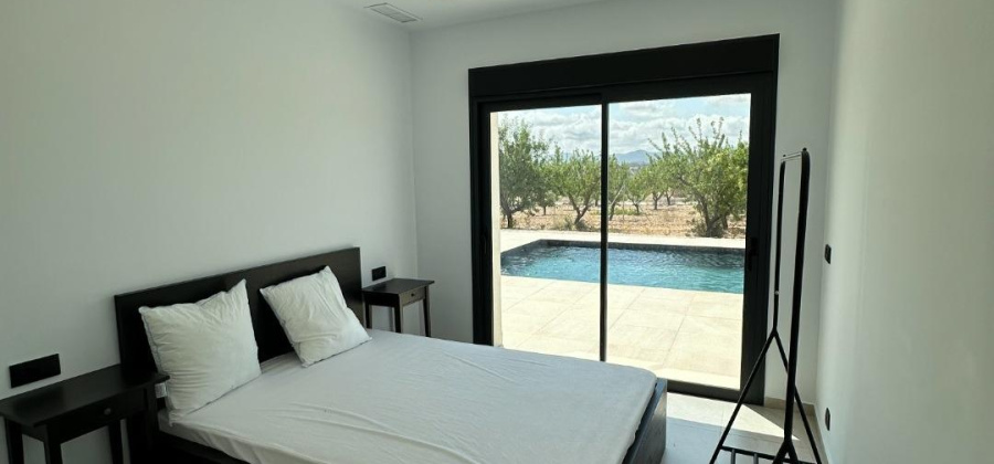 Pinoso, Alicante, 3 Bedrooms Bedrooms, ,2 BathroomsBathrooms,Villa,New,209559142274303136