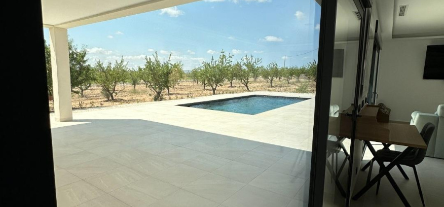 Pinoso, Alicante, 3 Bedrooms Bedrooms, ,2 BathroomsBathrooms,Villa,New,209559142274303136
