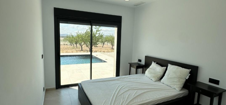 Pinoso, Alicante, 3 Bedrooms Bedrooms, ,2 BathroomsBathrooms,Villa,New,209559142274303136
