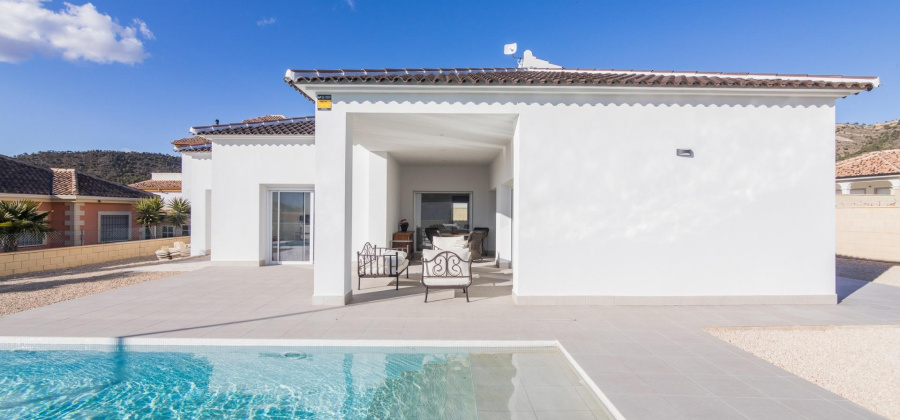 Pinoso, Alicante, 3 Bedrooms Bedrooms, ,2 BathroomsBathrooms,Villa,New,209559292717503328