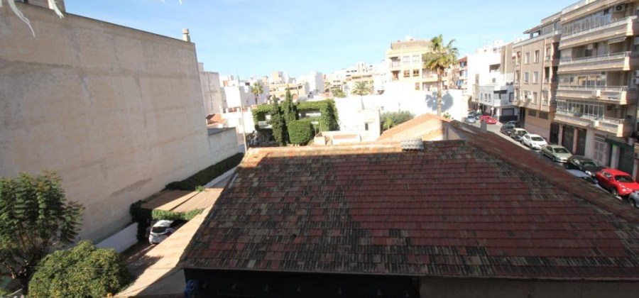 Torrevieja, Alicante, 3 Bedrooms Bedrooms, ,1 BathroomBathrooms,Flat,Resale,75632178545473376
