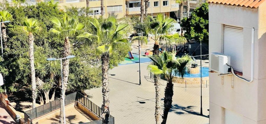 Torrevieja, Alicante, 2 Bedrooms Bedrooms, ,1 BathroomBathrooms,Apartment,Resale,75632520586611040