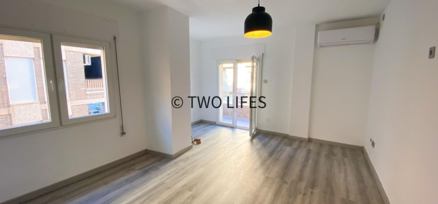 Torrevieja, Alicante, 3 Bedrooms Bedrooms, ,1 BathroomBathrooms,Apartment,Resale,75632354459741120