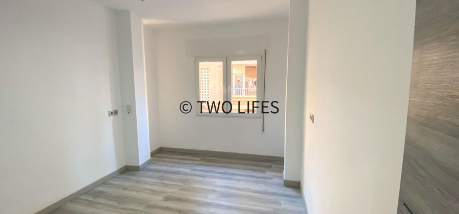 Torrevieja, Alicante, 3 Bedrooms Bedrooms, ,1 BathroomBathrooms,Apartment,Resale,75632354459741120
