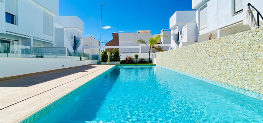 Pilar de la Horadada, Alicante, 3 Bedrooms Bedrooms, ,2 BathroomsBathrooms,Bungalow,New,209559211298667360
