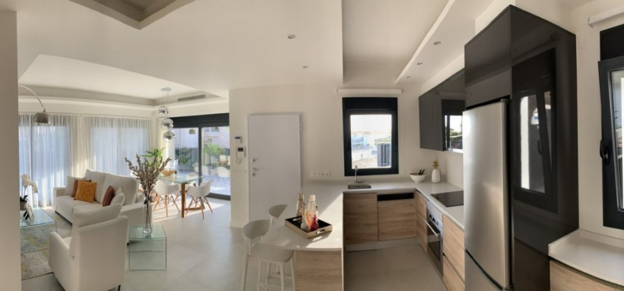 Daya Nueva, Alicante, 3 Bedrooms Bedrooms, ,2 BathroomsBathrooms,Villa,New,209559217222534240