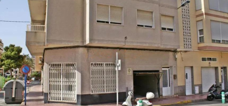 Torrevieja, Alicante, 3 Bedrooms Bedrooms, ,2 BathroomsBathrooms,Apartment,Resale,75632167607917232