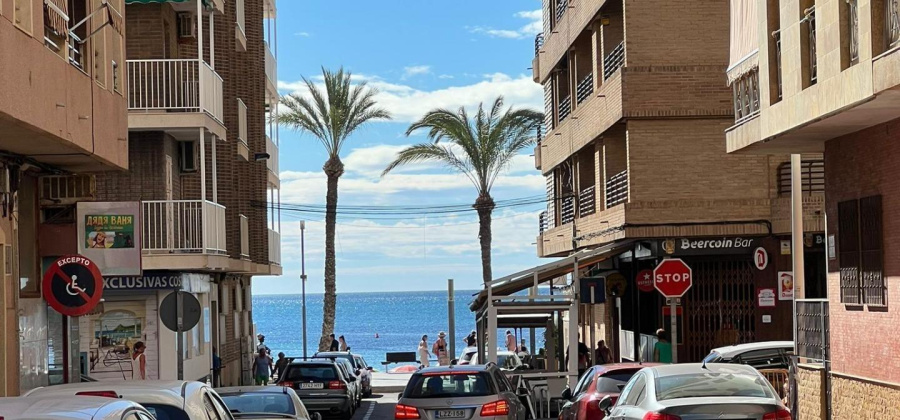 Torrevieja, Alicante, 2 Bedrooms Bedrooms, ,1 BathroomBathrooms,Apartment,Resale,7563283303503284