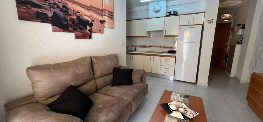 Torrevieja, Alicante, 2 Bedrooms Bedrooms, ,1 BathroomBathrooms,Apartment,Resale,7563283303503284