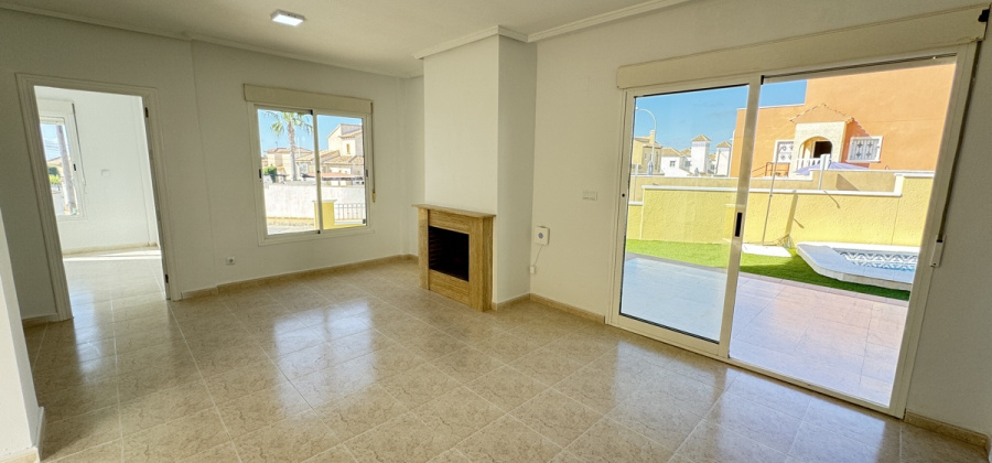 Villamartin, Alicante, 3 Bedrooms Bedrooms, ,2 BathroomsBathrooms,Villa,Resale,944266