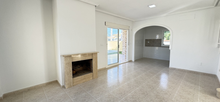 Villamartin, Alicante, 3 Bedrooms Bedrooms, ,2 BathroomsBathrooms,Villa,Resale,944266
