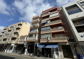 Torrevieja, Alicante, 3 Bedrooms Bedrooms, ,1 BathroomBathrooms,Apartment,Resale,10318686237340532