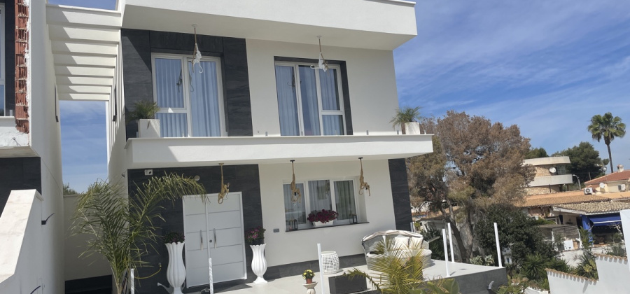 Los Balcones, Alicante, 4 Bedrooms Bedrooms, ,4 BathroomsBathrooms,Villa,Resale,103186233414505152