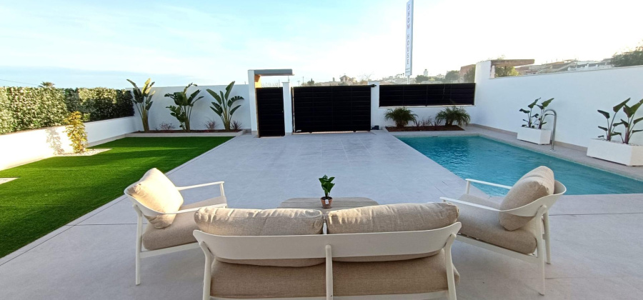 Benijofar, Alicante, 3 Bedrooms Bedrooms, ,3 BathroomsBathrooms,Villa,New,209559245907968640