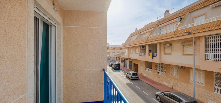 Torrevieja, Alicante, 3 Bedrooms Bedrooms, ,2 BathroomsBathrooms,Apartment,Resale,75632109042981728