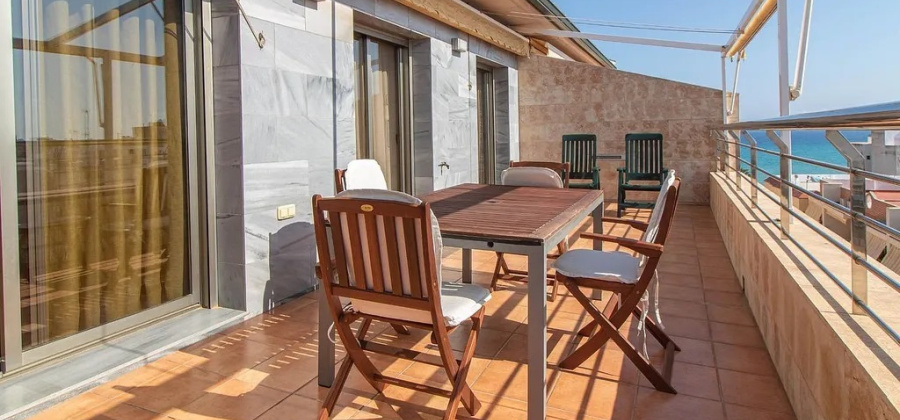 Torrevieja, Alicante, 3 Bedrooms Bedrooms, ,2 BathroomsBathrooms,Apartment,Resale,944273