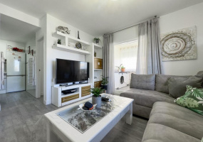 Torrevieja, Alicante, 3 Bedrooms Bedrooms, ,2 BathroomsBathrooms,Apartment,Resale,7563292635781784