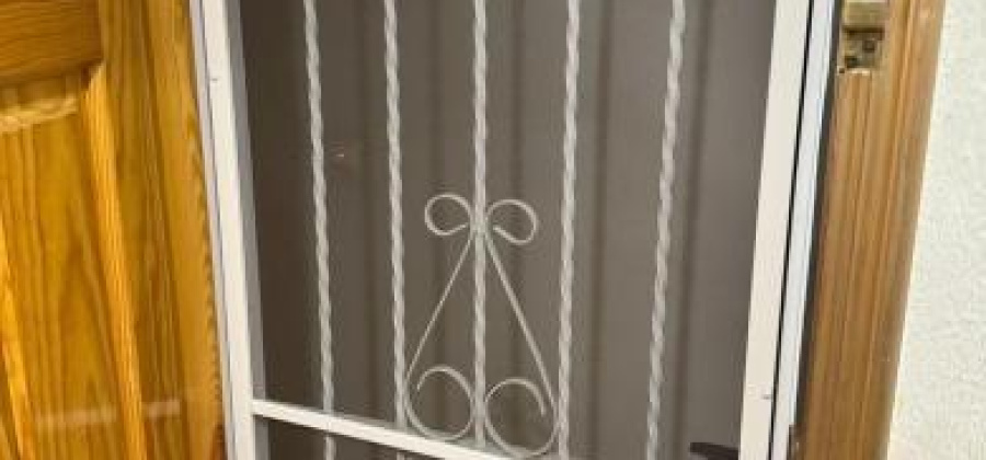 Torrevieja, Alicante, 2 Bedrooms Bedrooms, ,1 BathroomBathrooms,Apartment,Resale,75632108774266816