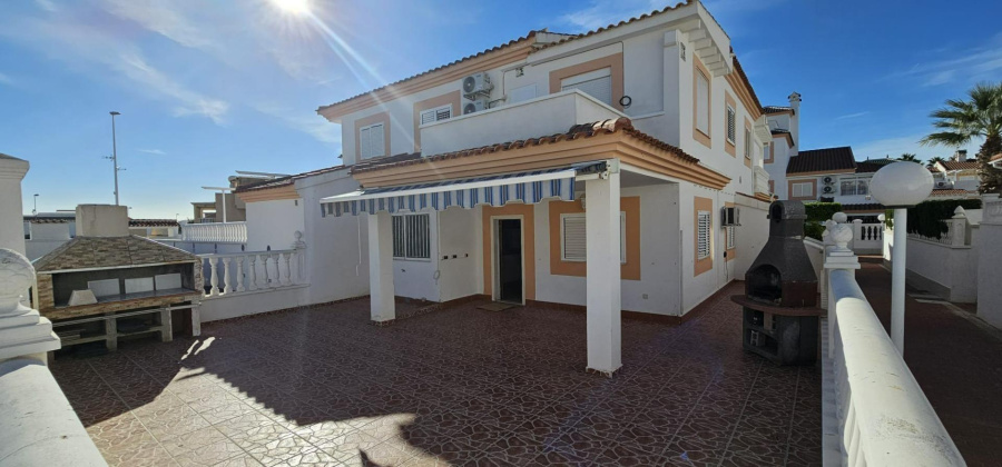 Orihuela Costa, Alicante, 4 Bedrooms Bedrooms, ,2 BathroomsBathrooms,Townhouse,Resale,75632421244597904
