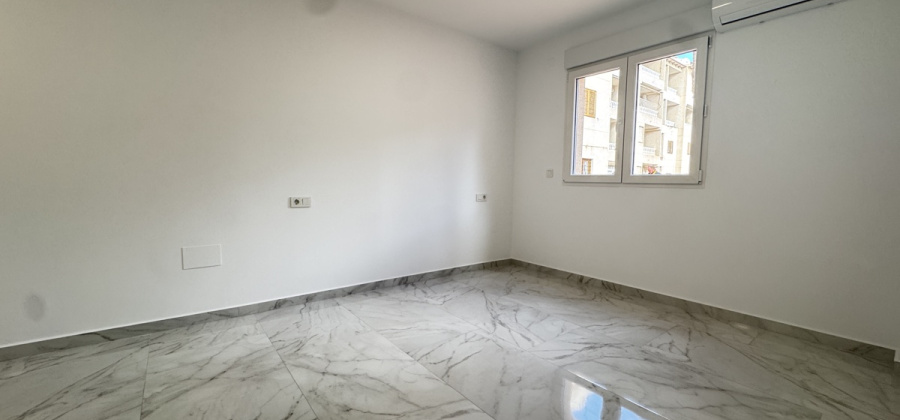 Torrevieja, Alicante, 2 Bedrooms Bedrooms, ,2 BathroomsBathrooms,Apartment,Resale,103186434977093328