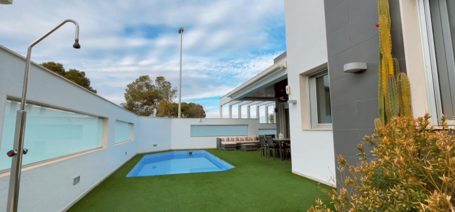 Orihuela Costa, Alicante, 3 Bedrooms Bedrooms, ,2 BathroomsBathrooms,Villa,Resale,20992475591825832