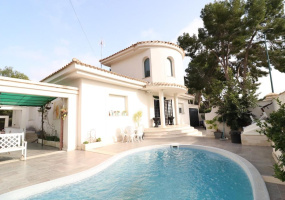 Pilar de la Horadada, Alicante, 3 Bedrooms Bedrooms, ,3 BathroomsBathrooms,Villa,Resale,209924156285585568