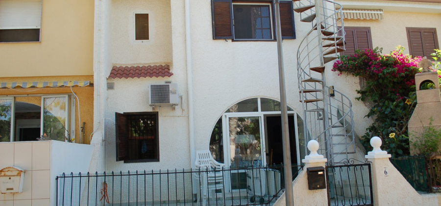 Mil Palmeras, Alicante, 3 Bedrooms Bedrooms, ,2 BathroomsBathrooms,Townhouse,Resale,219253220791871200