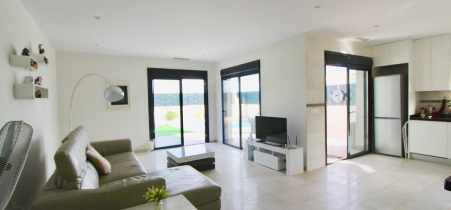 Pinoso, Alicante, 3 Bedrooms Bedrooms, ,2 BathroomsBathrooms,Villa,New,20955992771210672