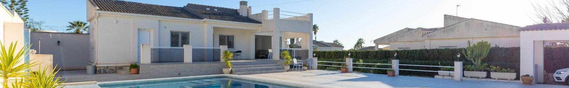 Torrevieja, Alicante, 3 Bedrooms Bedrooms, ,2 BathroomsBathrooms,Villa,Resale,75632215412216752