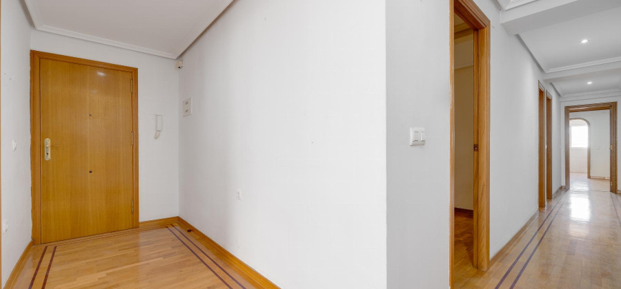 Torrevieja, Alicante, 3 Bedrooms Bedrooms, ,2 BathroomsBathrooms,Apartment,Resale,32821674412706736