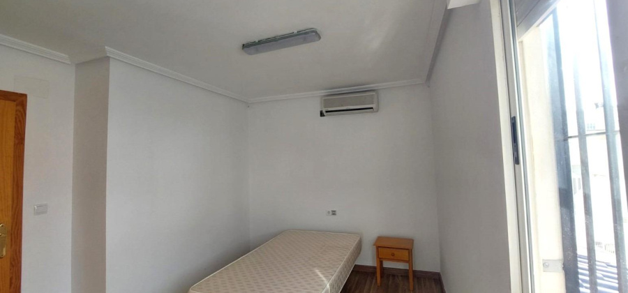 Torrevieja, Alicante, 3 Bedrooms Bedrooms, ,2 BathroomsBathrooms,Villa,Resale,209924285616886432