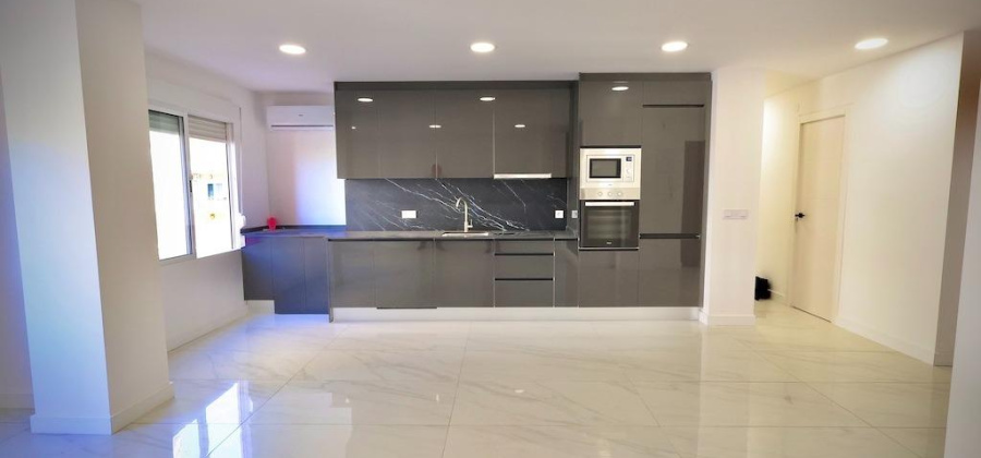 Torrevieja, Alicante, 3 Bedrooms Bedrooms, ,1 BathroomBathrooms,Apartment,Resale,209924206437856384